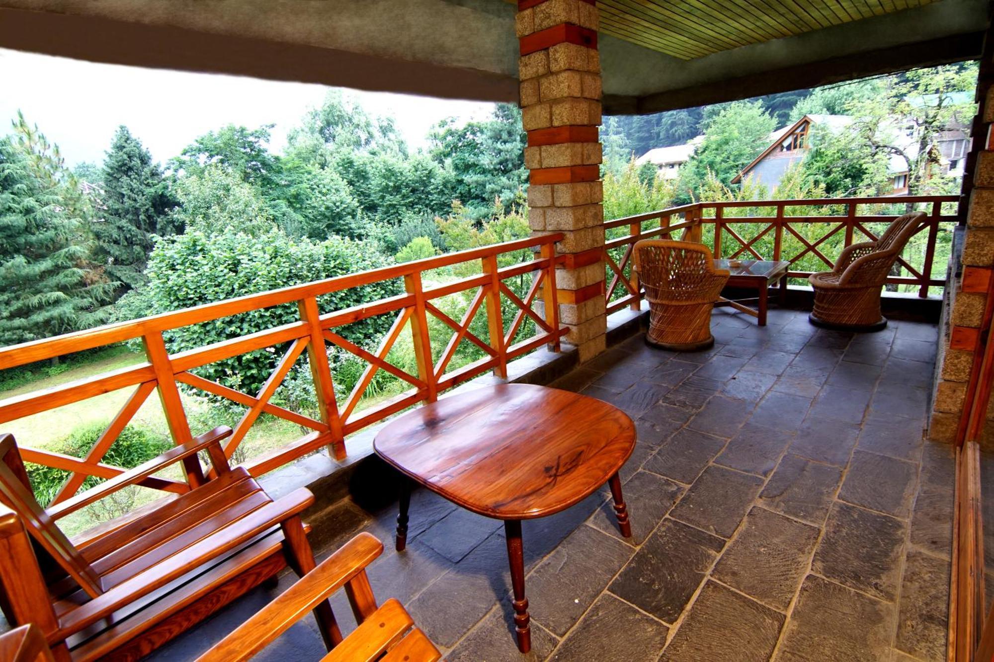 Banon Resorts Manāli Екстериор снимка