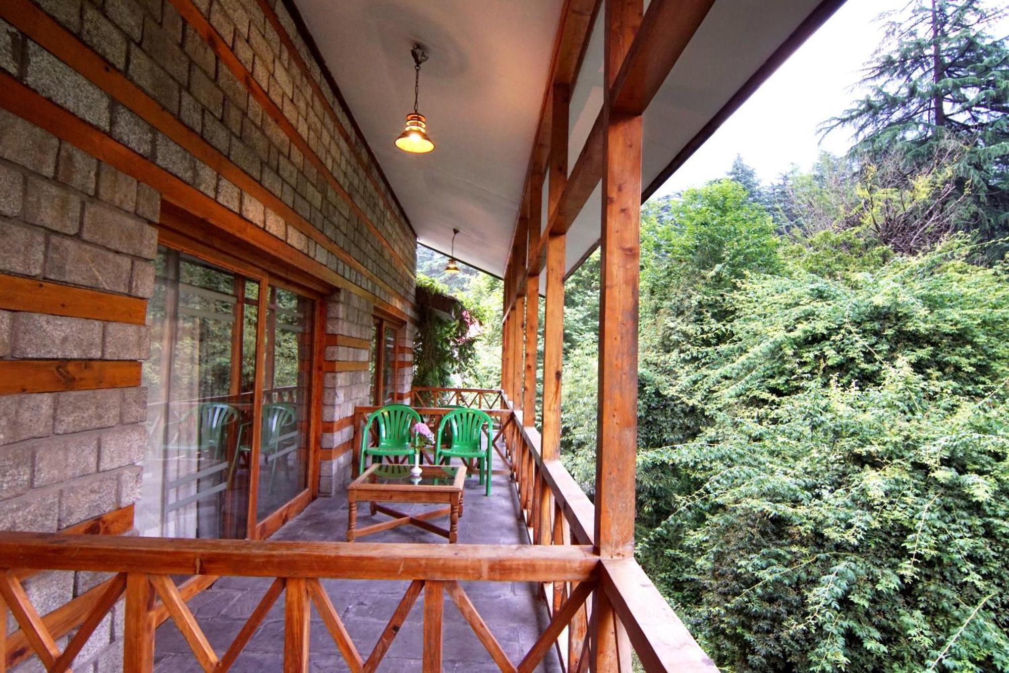 Banon Resorts Manāli Екстериор снимка