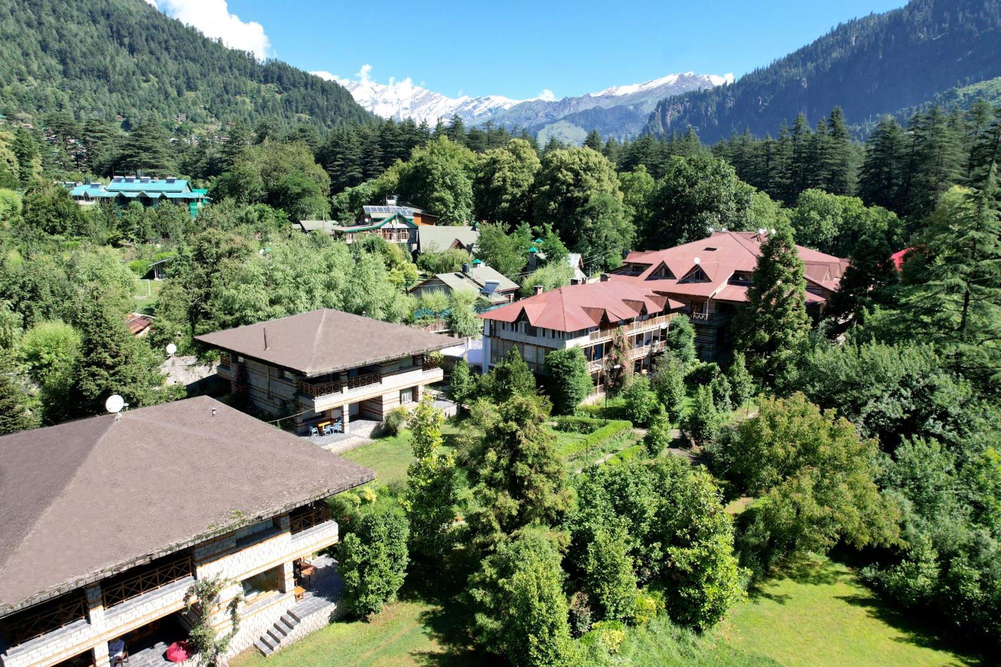 Banon Resorts Manāli Екстериор снимка