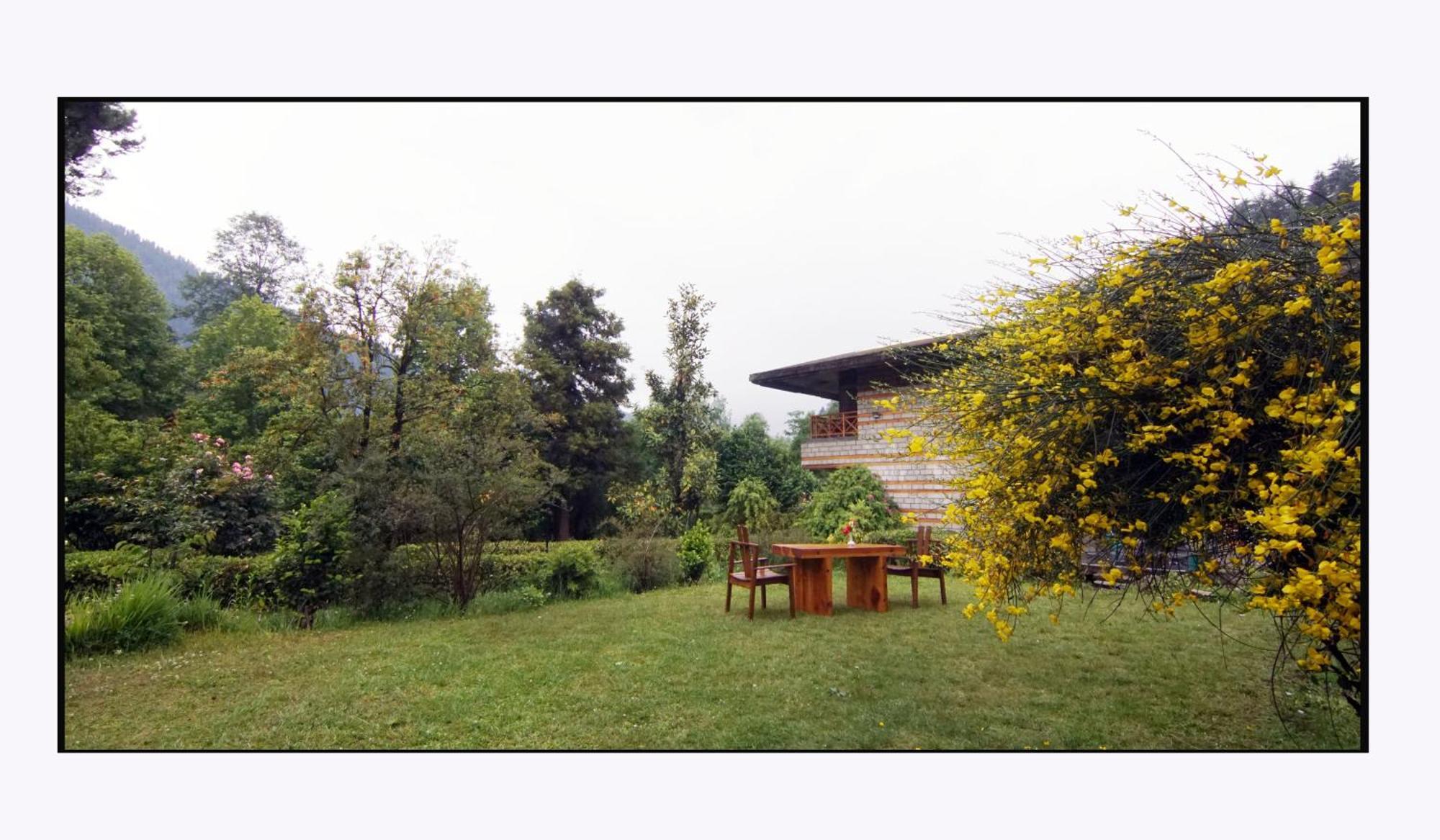 Banon Resorts Manāli Екстериор снимка