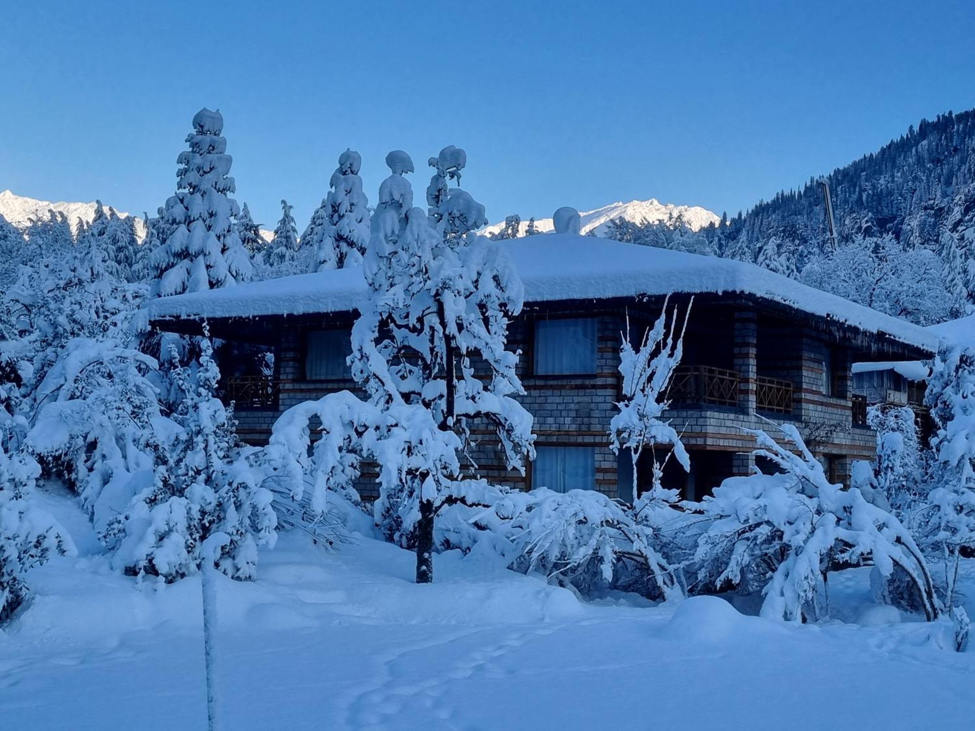 Banon Resorts Manāli Екстериор снимка