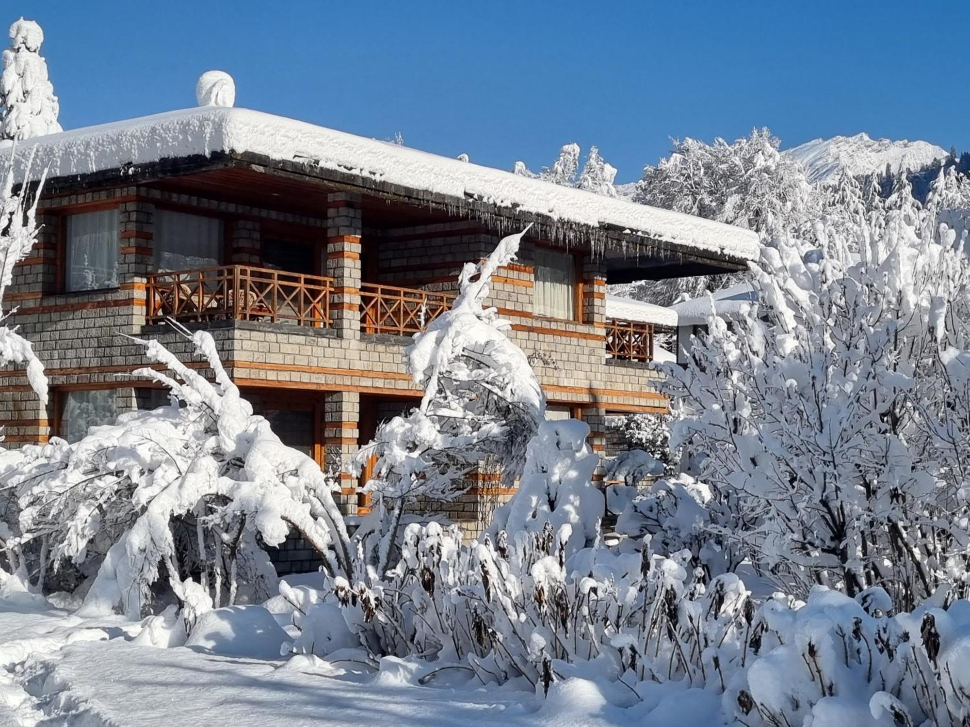 Banon Resorts Manāli Екстериор снимка